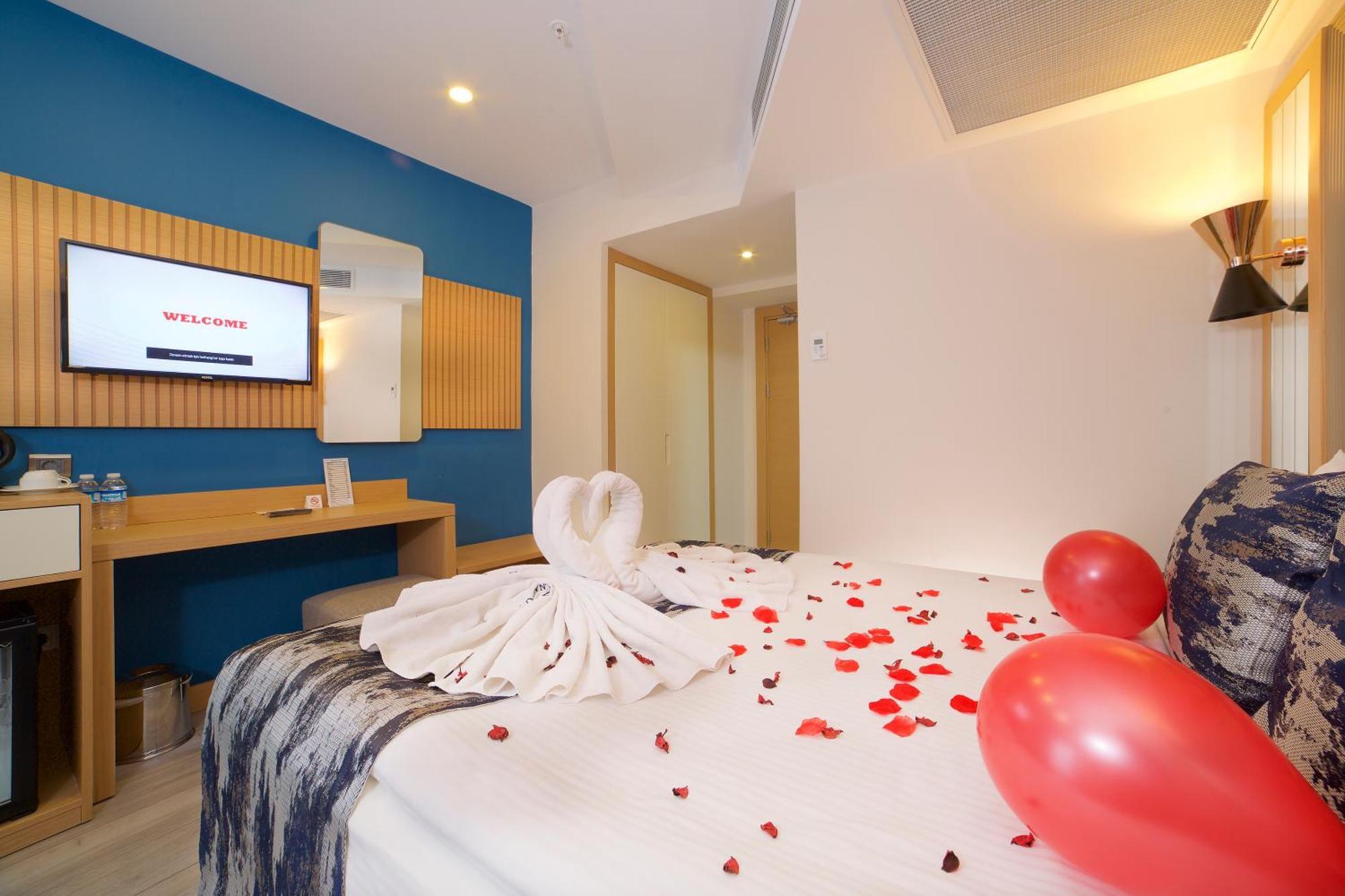 Downtown Sirkeci Hotel Istanbul Exterior photo